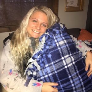 Meet your Posher, Ahna